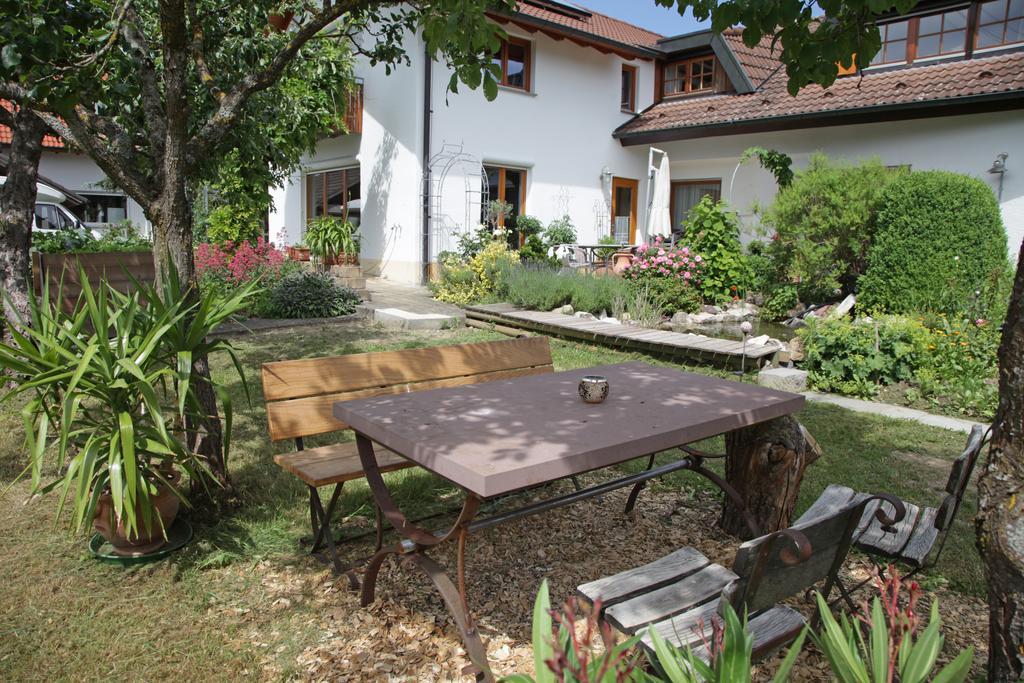 Ferienappartement Eninger Fleischwangen Екстериор снимка